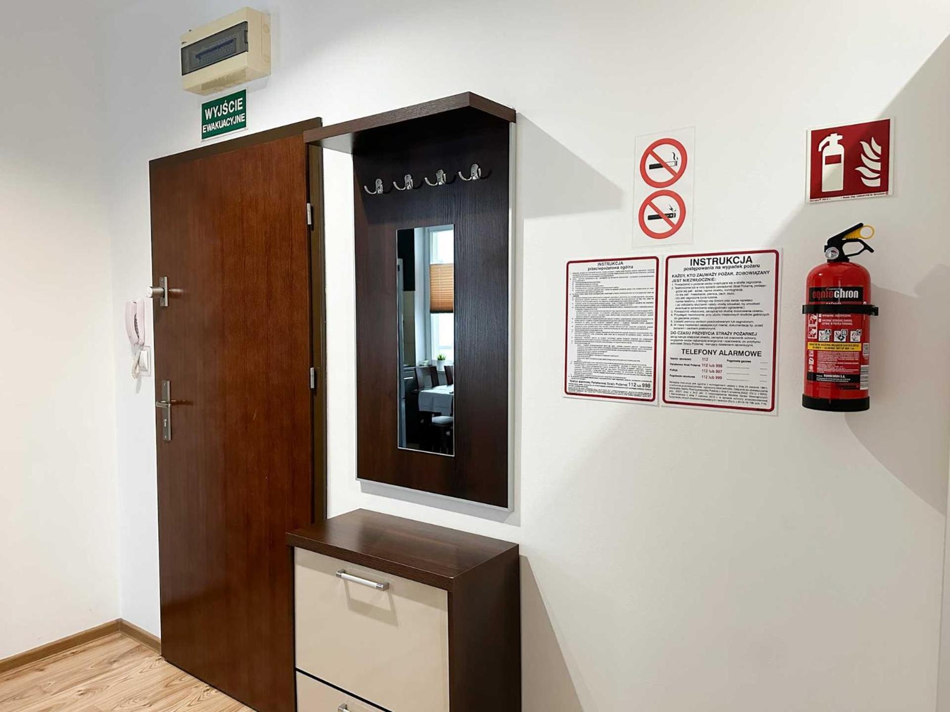 Dmk Green Apartment Near Warsaw-Modlin Airport Nowy Dwór Mazowiecki 외부 사진